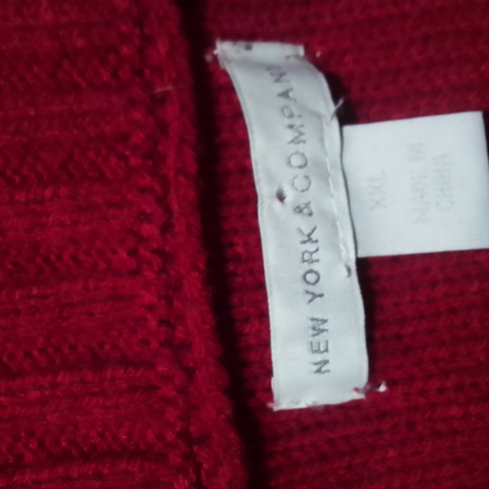 New York‎ & Company Vibrant Red Cowl Neck Sweater - Picture 7 of 10